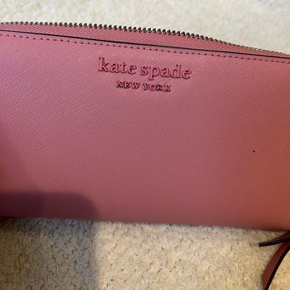 Cameron Monotone Large Continental Wallet - Picture 8 of 16